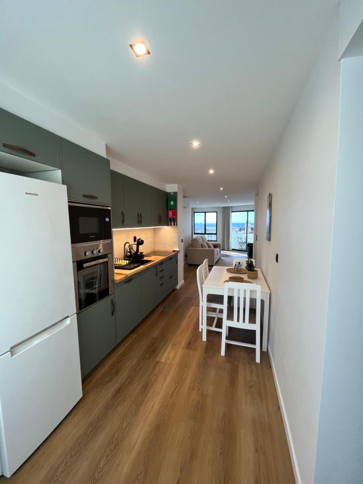 Luxury View Apartment Funchal - Free Parking Фуншал Екстериор снимка
