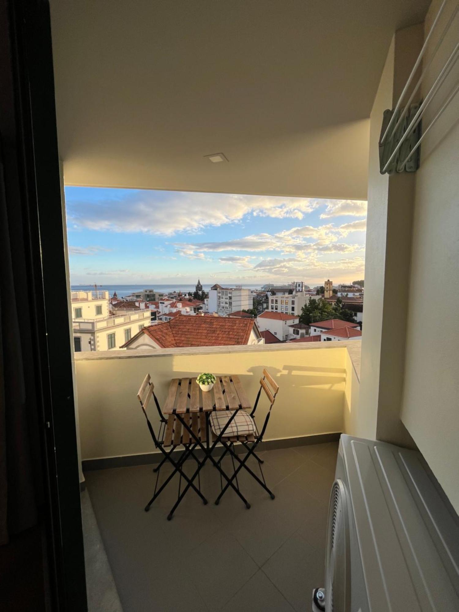 Luxury View Apartment Funchal - Free Parking Фуншал Екстериор снимка